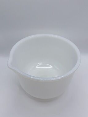 Vintage Glasbake Mixing Bowl White Milk Glass Made for Sunbeam Mixer 20CJ 1.5 qt